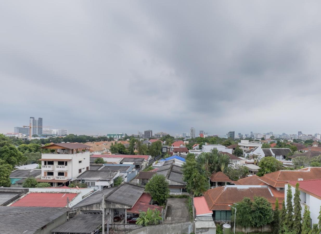 Rumluek Bangkok Exterior foto